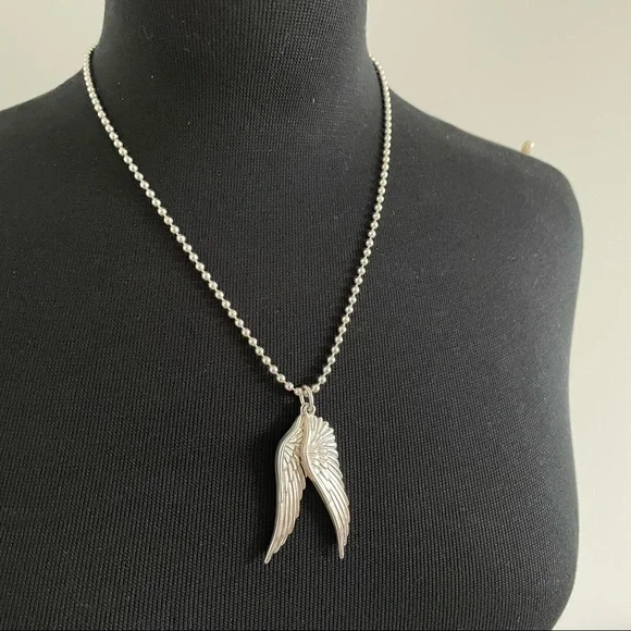 ✨𝙷𝚘𝚜𝚝 𝙿𝚒𝚌𝚔✨ GARRARD Silver Wing Double Pendants Necklace - Picture 11 of 12